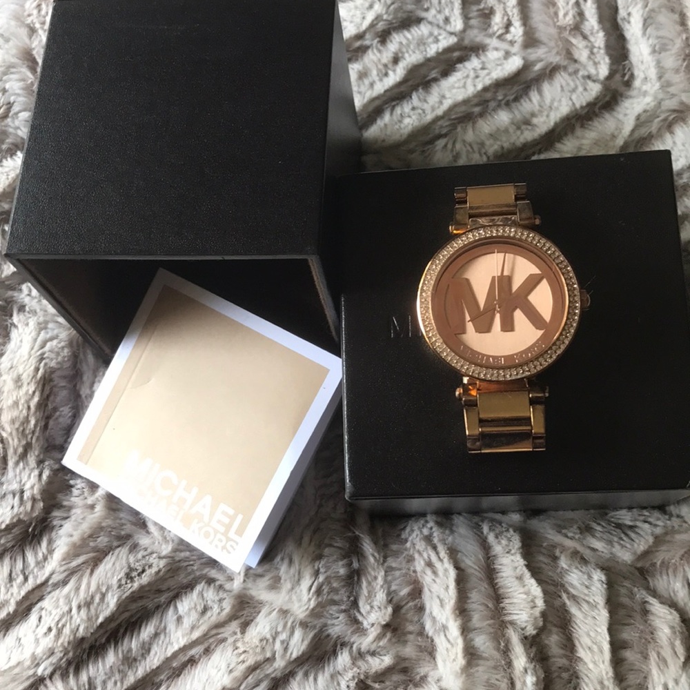 ▪️SOLD▪️Authentic Michael Kors rose gold women's